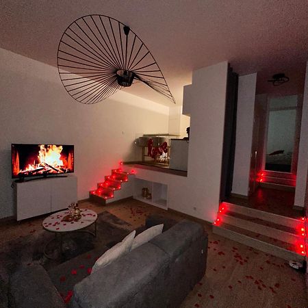 2 Pieces - Parking - Jacuzzi - Food & Drink - Love Menton Eksteriør billede